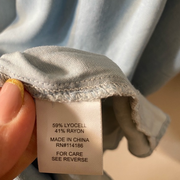 NEW with tags Retrology Light Blue Off Shoulder Quarter Sleeve - Picture 5 of 6